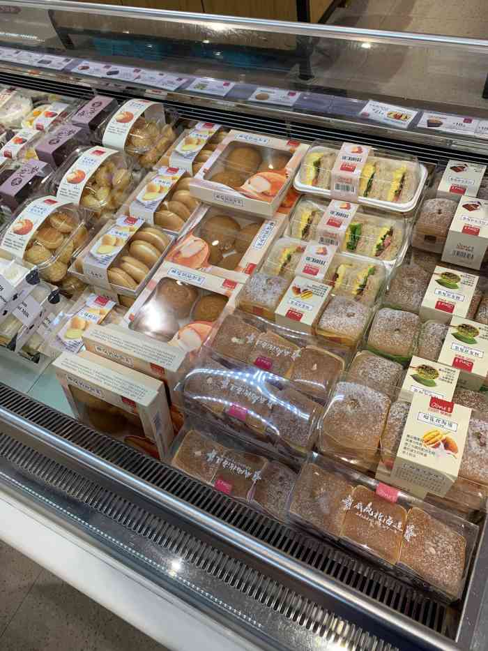 欧文西点(奥莱店)-"欧文的面包店现在越开越多了,基本都能买到..."-大