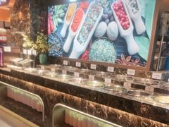 -黑金·寻焰自助百汇·烤肉·火锅(中街店)