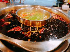 -邓莽子老火锅(中兴路总店)