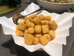 金沙脆皮豆腐-荣兴酒家(徐家汇店)