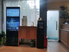 -如家酒店(上海外滩南京路人民广场地铁站店)