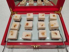 -品海楼·大连海胆锅贴馆(东港店)