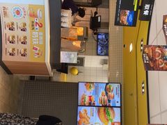 -麦当劳(浦江镇绿地乐和城店)