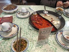 -鸿姐老火锅(疁城新天地店)