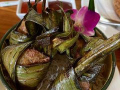 -Chom Cafe and Restaurant