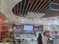 -闫家驴肉老店(华电一校店)
