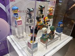 -泡泡玛特POPMART(世豪广场店)