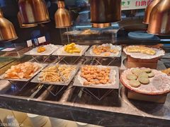 -蒙肥羊·酸汤潮牛·鲜牛肉火锅烤肉自助(岗顶店)