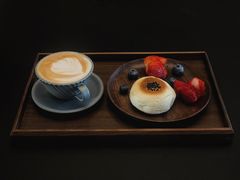-沁屋面包店(人民东路店)