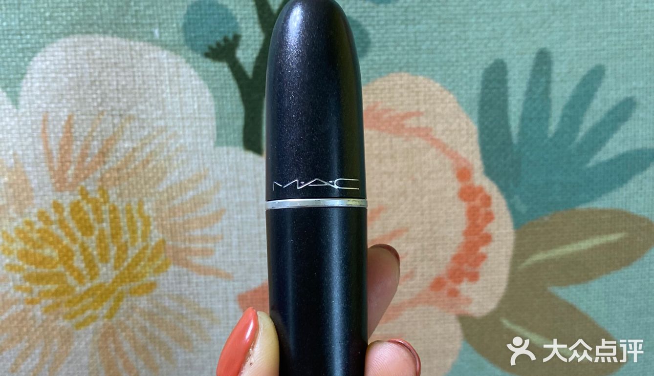 新年元气妆容💄摩卡色号，通勤绝佳