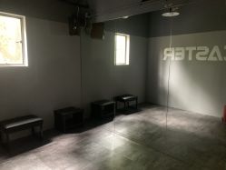 -CASTER跳舞俱乐部