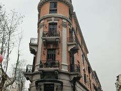 -巴公房子