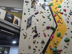 -问山MountQuest攀岩馆