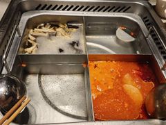 -海底捞火锅(金山百联店)