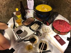 -鲜入围煮花胶鸡海鲜火锅