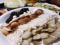 -前门·鲜肉火锅(长风店)