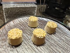 -金马门国际美食百汇(珞喻路店)