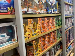 -名创优品(万达广场河东店)