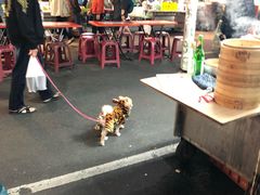 -六合夜市