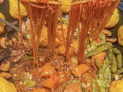 -山河屯铁锅炖(哈西站店)