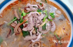Tripe and Three Delicacies Noodles