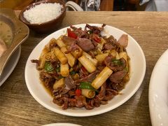 -鑫胜私房菜(球场路店)