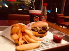 -FATBURGER 特富客汉堡(外交公寓店)