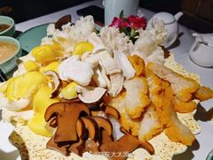 鲜菌菇拼盘-最品火锅