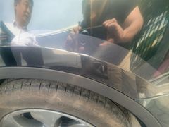 -畅通航行汽车钣金喷漆 无痕修复·局部喷漆