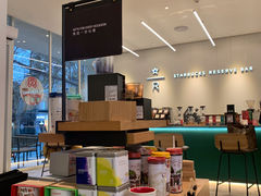 -星巴克臻选(上海淮海百盛购物中心店)
