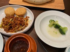 张氏炒肉丝-羲和雅苑•北京烤鸭(乐园道万象城店)