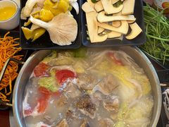 -大理.老字号渝记酸萝卜乌鱼(古城总店)