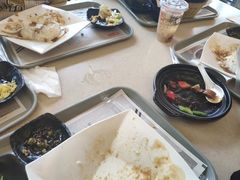 -东方既白(上海浦东国际机场)