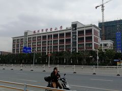 校门-胪雷小学