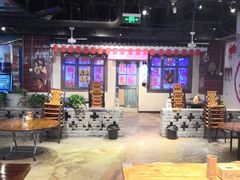 大堂-马路牙子地桌烤肉(工体店)