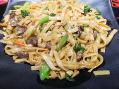 牛肉炒粿条-尚合里潮汕牛肉火锅(海沧店)