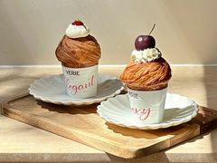 -VERIE BAKEHOUSE