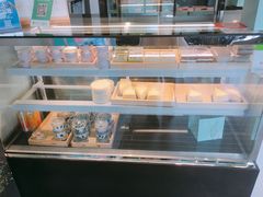 面包甜点陈列柜-7cake榴莲千层蛋糕(松江店)