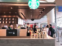 -星巴克(浦东机场T2到达店)