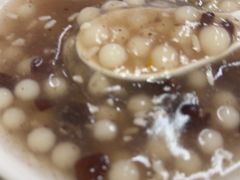 -芳婆糕团店(王府大街店)
