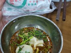 酸汤牛肉水饺-回坊马二饺子馆