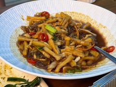 酸萝卜炒粉-美达尔烧烤(银川东路店)