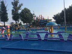 -沈阳龙润夏宫温泉水乐园
