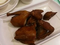 乳鸽-新大咀港式茶餐厅(宝山万达店)