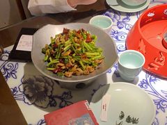-卢大鲜鱼头捞饭(美利广场店)