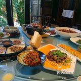 小桥流水，可以捉迷藏的餐厅