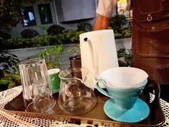 -默迹咖啡馆