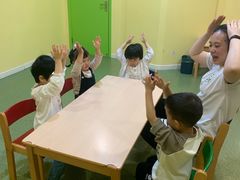 -饭米多蔻中英文绘本馆(苏州美罗店)