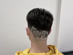 -尼特斯男士发型馆