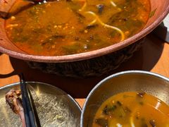 新版小锅米线-SHAN山(前滩太古里店)